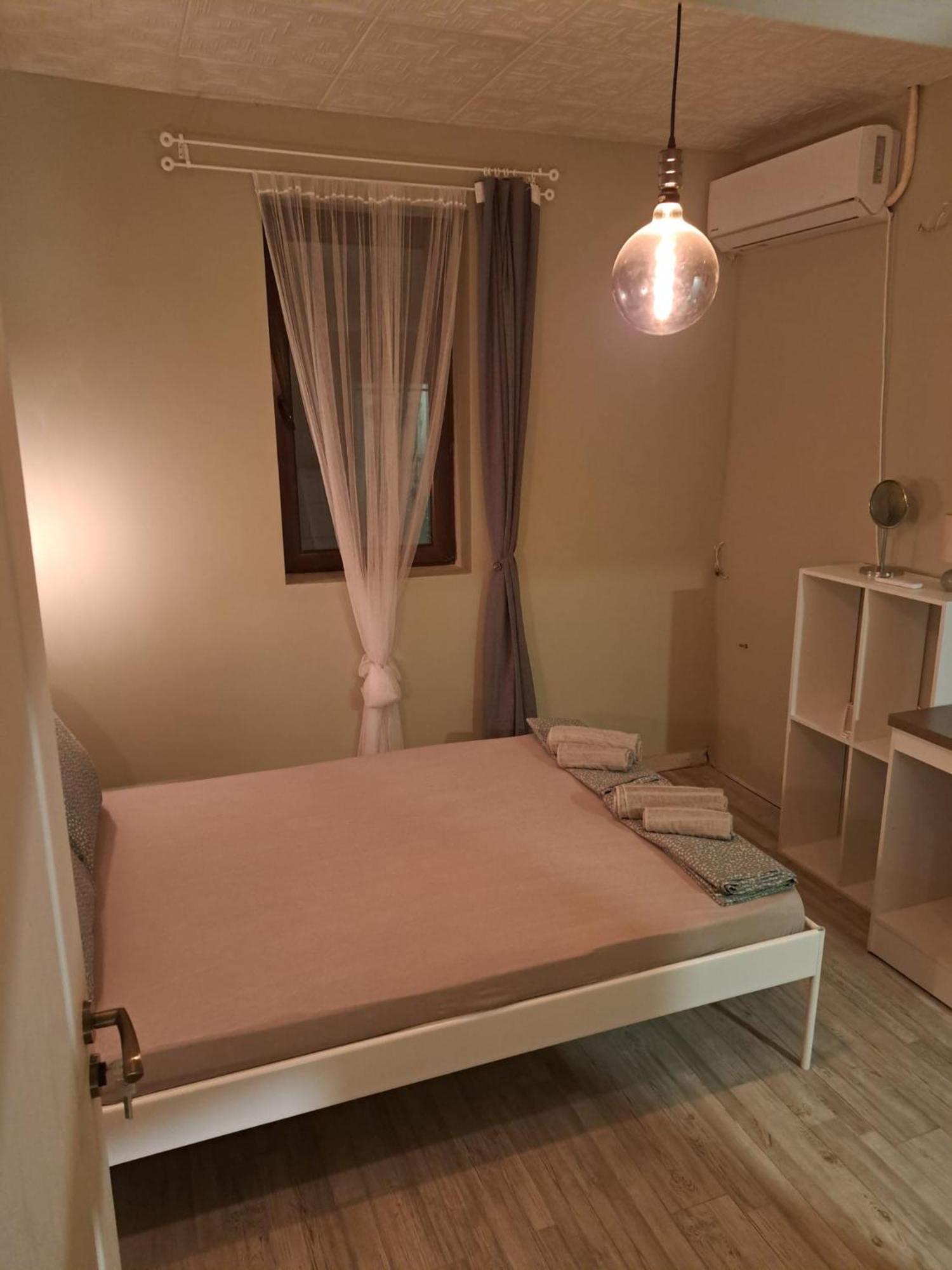 Downtown - Han Teo Suites - Center Plovdiv - Kapana Art District エクステリア 写真